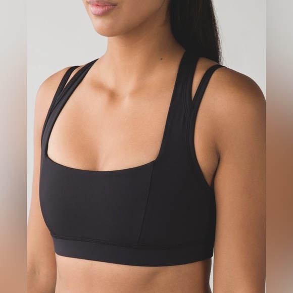 Lululemon Splendour Bra
Black​​ - Picture 3 of 10